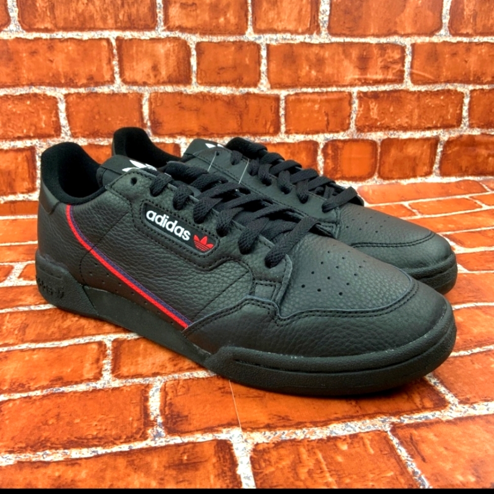 💥BRAND NEW ADIDAS CONTINENTAL 80 SIZE 10.5💥